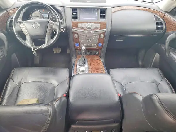 JN8AY2NE2J9733861 2018 NISSAN ARMADA - Image 8