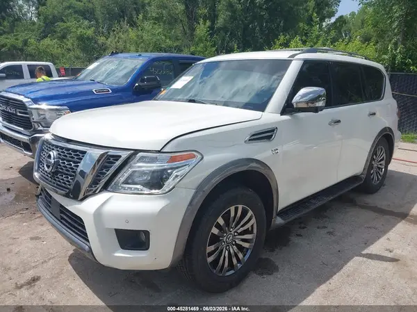JN8AY2NE2J9735206 2018 NISSAN ARMADA - Image 2