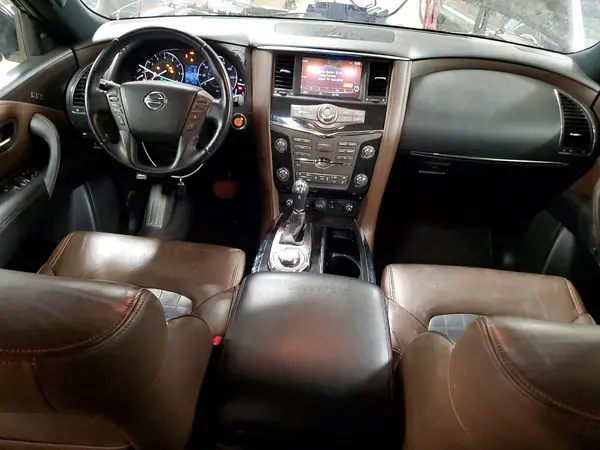 JN8AY2NE2J9735299 2018 NISSAN ARMADA - Image 8