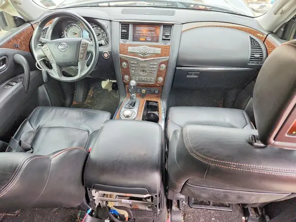 JN8AY2NE2JX700418 2018 NISSAN ARMADA - Image 8