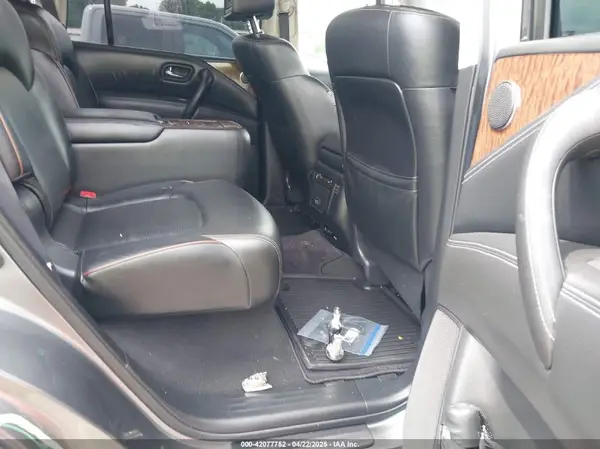 JN8AY2NE3H9704928 2017 NISSAN ARMADA - Image 8