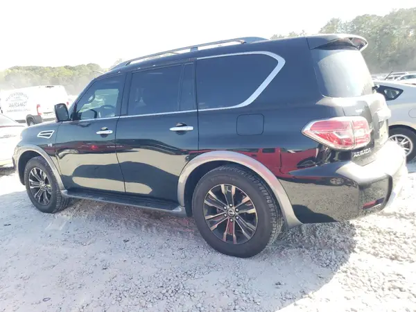 JN8AY2NE3H9705934 2017 NISSAN ARMADA - Image 2