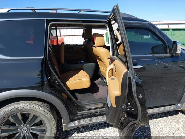 JN8AY2NE3H9706355 2017 NISSAN ARMADA - Image 8