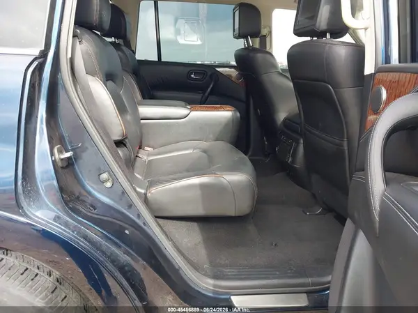 JN8AY2NE4K9757158 2019 NISSAN ARMADA - Image 8