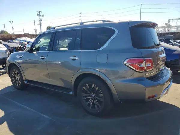 JN8AY2NE5H9700203 2017 NISSAN ARMADA - Image 2