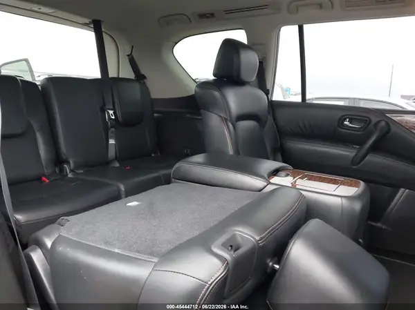 JN8AY2NE5H9700993 2017 NISSAN ARMADA - Image 8