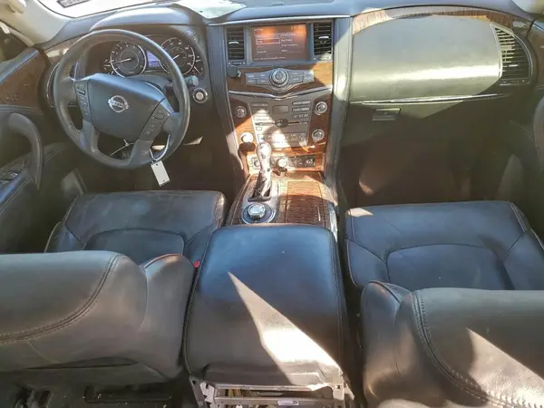 JN8AY2NE5H9701609 2017 NISSAN ARMADA - Image 8