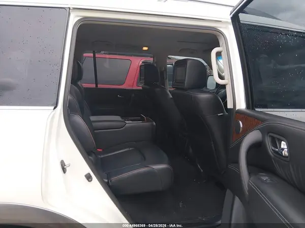JN8AY2NE5H9702257 2017 NISSAN ARMADA - Image 8