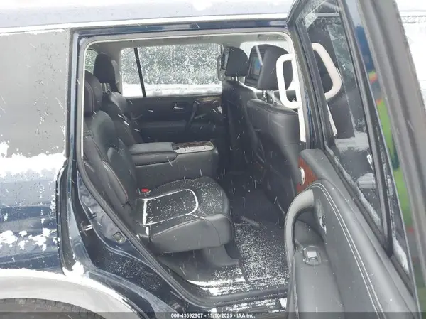 JN8AY2NE5H9702498 2017 NISSAN ARMADA - Image 8