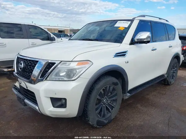 JN8AY2NE5H9703733 2017 NISSAN ARMADA - Image 2