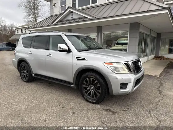 JN8AY2NE5H9703795 2017 NISSAN ARMADA - Image 1