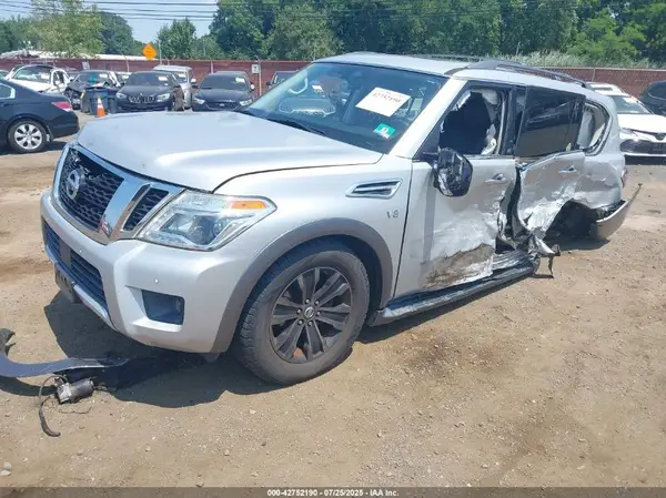 JN8AY2NE5J9734194 2018 NISSAN ARMADA - Image 2