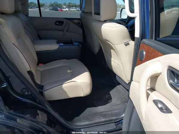 JN8AY2NE5K9759789 2019 NISSAN ARMADA - Image 8