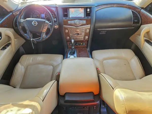 JN8AY2NE6H9707497 2017 NISSAN ARMADA - Image 8