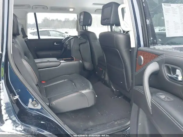 JN8AY2NE6J9730185 2018 NISSAN ARMADA - Image 8