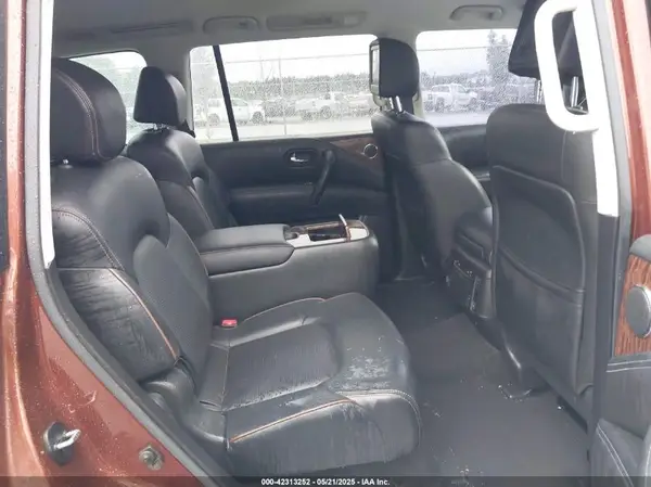 JN8AY2NE6J9731093 2018 NISSAN ARMADA - Image 8