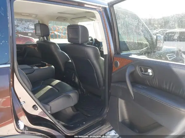 JN8AY2NE6J9731966 2018 NISSAN ARMADA - Image 8