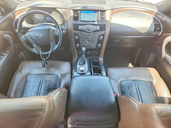 JN8AY2NE6J9734561 2018 NISSAN ARMADA - Image 8