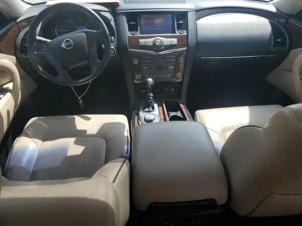 JN8AY2NE7H9701840 2017 NISSAN ARMADA - Image 8