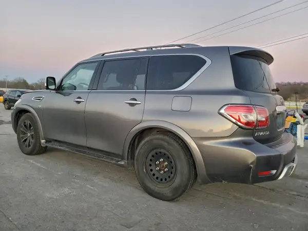 JN8AY2NE7H9701918 2017 NISSAN ARMADA - Image 2