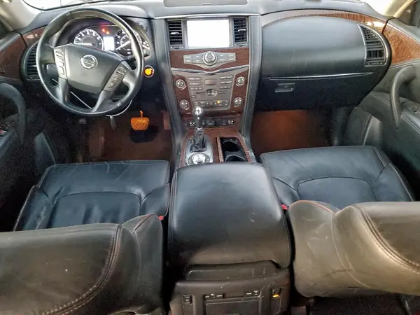 JN8AY2NE7H9701918 2017 NISSAN ARMADA - Image 8
