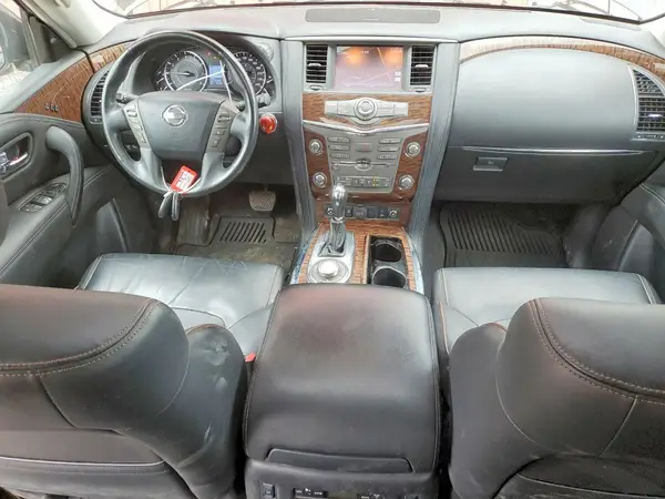 JN8AY2NE7H9704821 2017 NISSAN ARMADA - Image 8