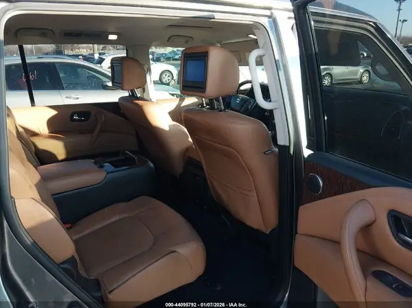 JN8AY2NE7H9706598 2017 NISSAN ARMADA - Image 8