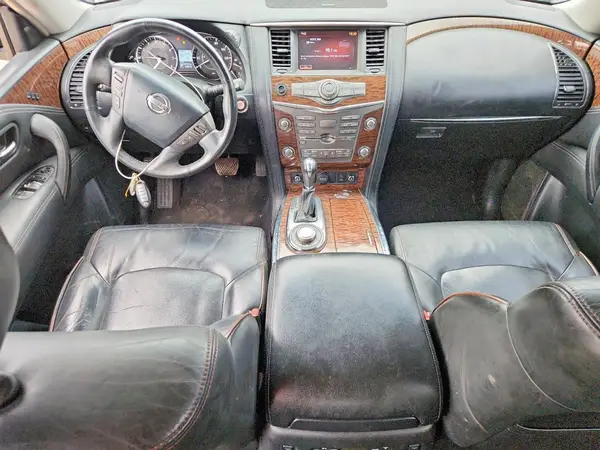 JN8AY2NE8H9700177 2017 NISSAN ARMADA - Image 8