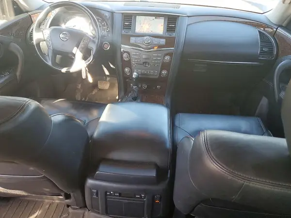 JN8AY2NE8H9703015 2017 NISSAN ARMADA - Image 8