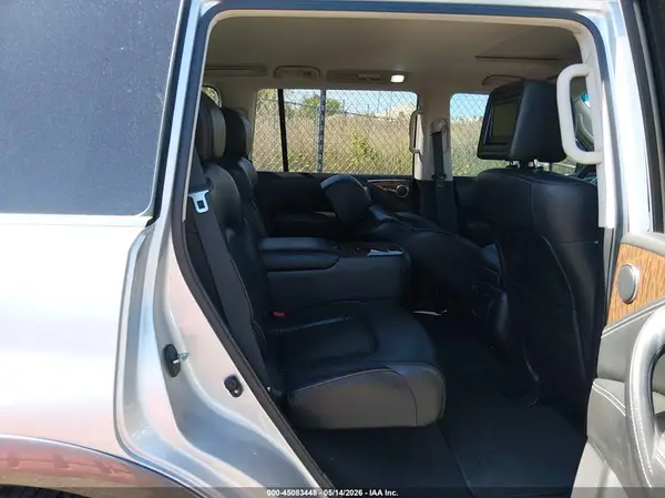 JN8AY2NE8H9704956 2017 NISSAN ARMADA - Image 8
