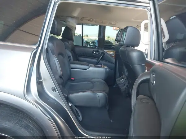 JN8AY2NE8H9705475 2017 NISSAN ARMADA - Image 8