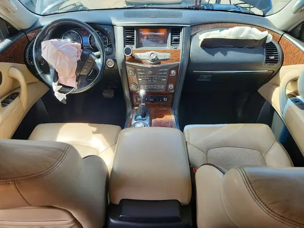 JN8AY2NE8H9705864 2017 NISSAN ARMADA - Image 8
