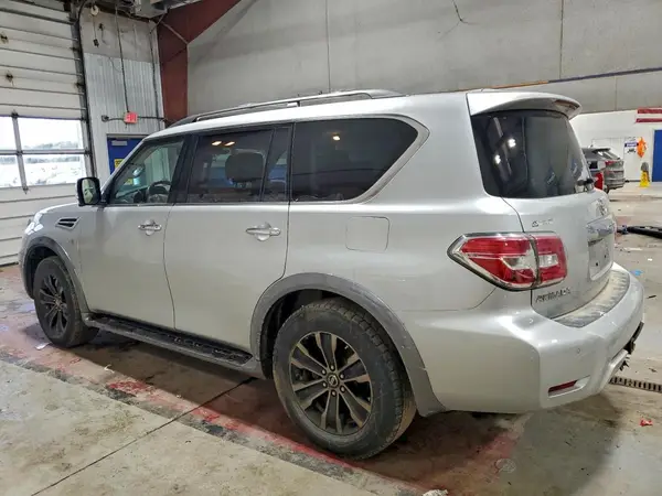 JN8AY2NE8J9730320 2018 NISSAN ARMADA - Image 2