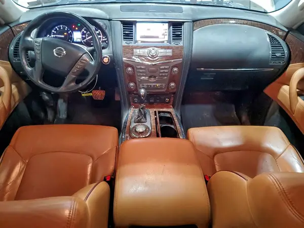 JN8AY2NE8J9730320 2018 NISSAN ARMADA - Image 8
