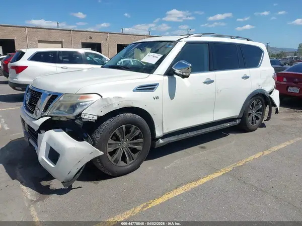 JN8AY2NE8J9731158 2018 NISSAN ARMADA - Image 2