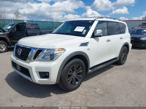JN8AY2NE8J9733895 2018 NISSAN ARMADA - Image 2