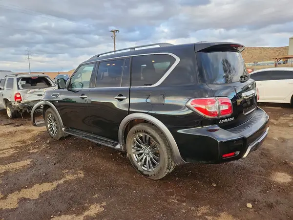 JN8AY2NE8J9734514 2018 NISSAN ARMADA - Image 2