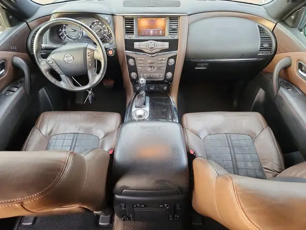 JN8AY2NE8J9734514 2018 NISSAN ARMADA - Image 8