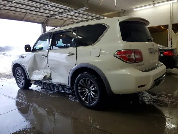 JN8AY2NE8J9735257 2018 NISSAN ARMADA - Image 2
