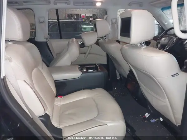 JN8AY2NE9H9705212 2017 NISSAN ARMADA - Image 8