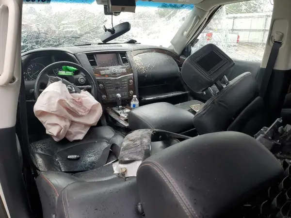 JN8AY2NE9H9707624 2017 NISSAN ARMADA - Image 8