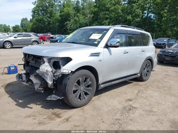 JN8AY2NE9H9708126 2017 NISSAN ARMADA - Image 2