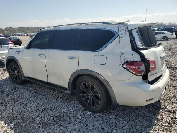 JN8AY2NE9J9731539 2018 NISSAN ARMADA - Image 2