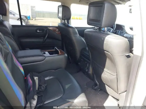 JN8AY2NE9J9732853 2018 NISSAN ARMADA - Image 8