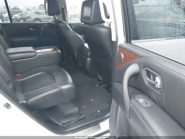 JN8AY2NEXH9704277 2017 NISSAN ARMADA - Image 8