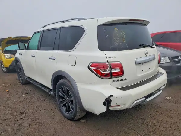JN8AY2NEXH9705235 2017 NISSAN ARMADA - Image 2