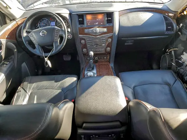 JN8AY2NEXH9708331 2017 NISSAN ARMADA - Image 8