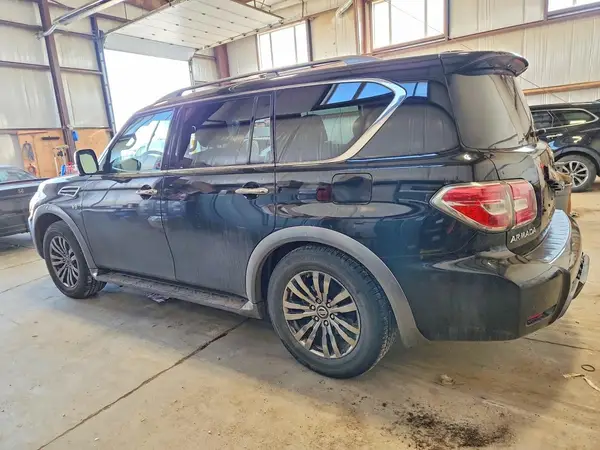 JN8AY2NEXJ9734739 2018 NISSAN ARMADA - Image 2