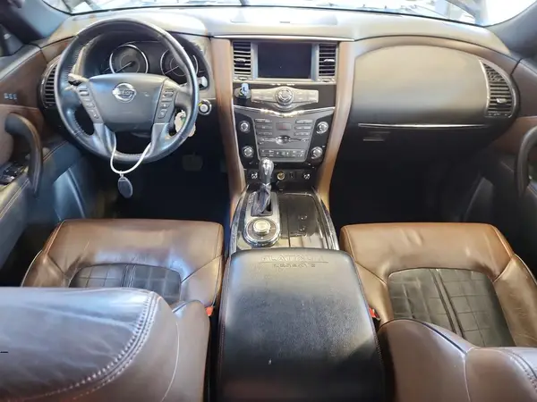 JN8AY2NEXJ9734739 2018 NISSAN ARMADA - Image 8