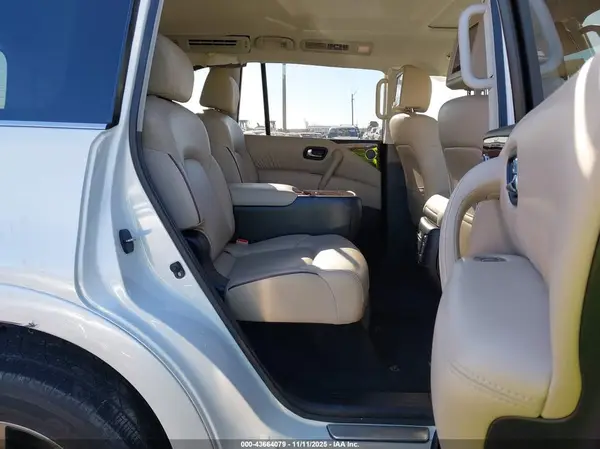 JN8AY2NF0L9360279 2020 NISSAN ARMADA - Image 8